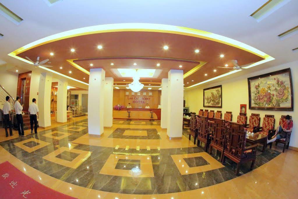 Lao Cai Galaxy Hotel Bagian luar foto