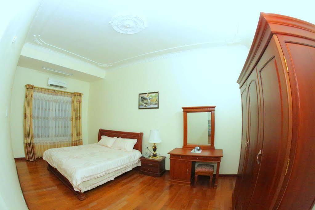 Lao Cai Galaxy Hotel Bagian luar foto